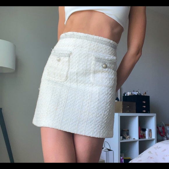 Zara White Skirt - Picture 1 of 3